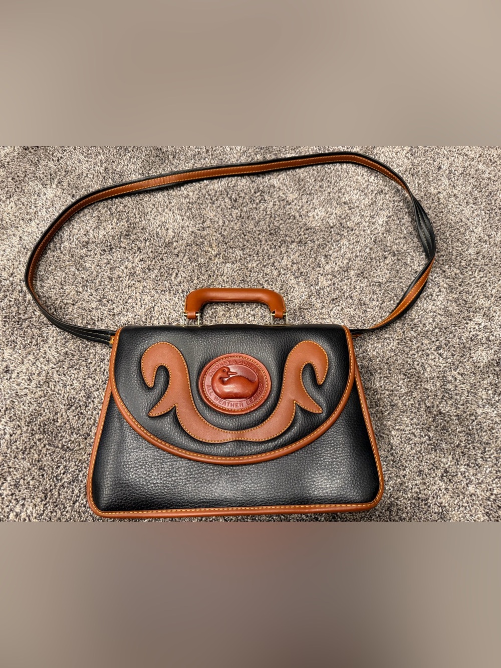 Vintage Dooney & Bourke Black and Brown Leather Sculpted Flap Satchel bag